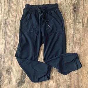 Athleta Girls Joggers size XS 6 Black